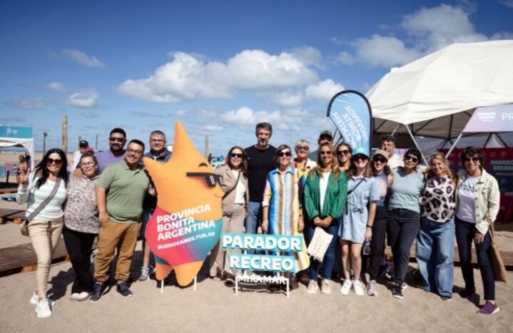 Inauguraron los paradores ReCreo en Miramar y Villa Gesell