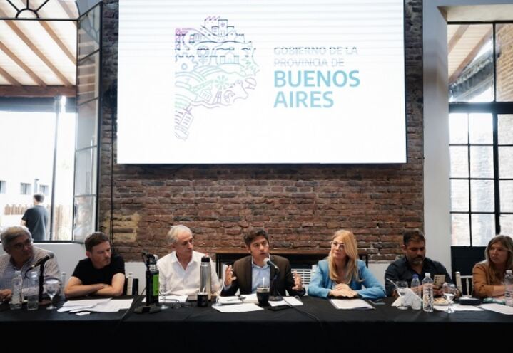 Chascomús: Kicillof se reunió con empresarios y representantes de distintos sectores productivos