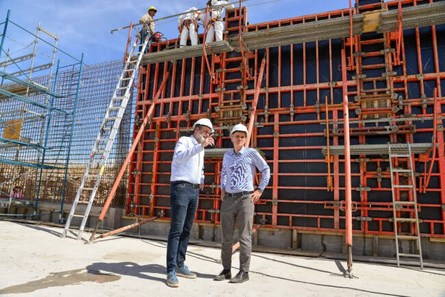 Bahía Blanca: Katopodis y Susbielles firmaron el contrato para las obras del Canal Maldonado
