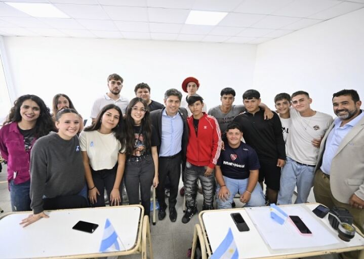 Tandil: Kicillof inauguró el nuevo edificio de la Escuela Secundaria N°13 en el paraje De la Canal