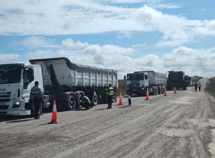 Olavarría: Refuerzan los operativos de control al transporte de cargas mineras