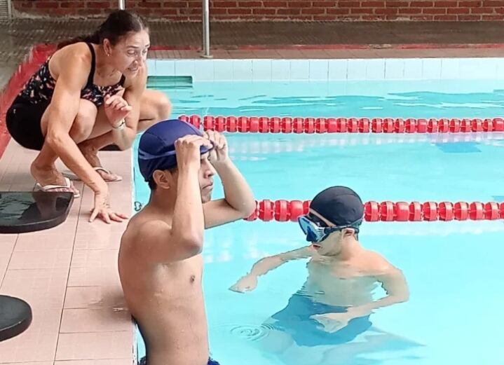 Necochea: “Todos al Agua” abrió una nueva temporada con más de 170 inscriptos