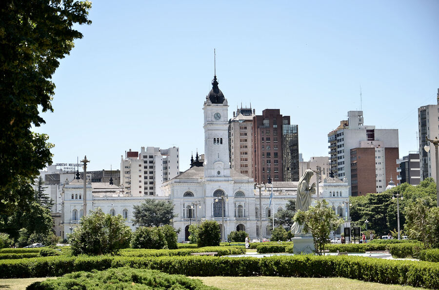 La Plata: Informan el funcionamiento de los servicios municipales en el Día del Trabajador