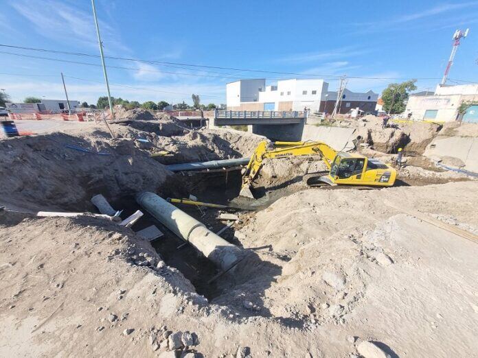 Bahía Blanca: Avanza la construcción de los nuevos puentes del Canal Maldonado