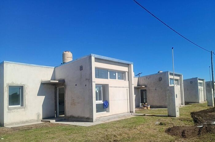 Alberti: Continúa la obra de viviendas del barrio Papa Francisco
