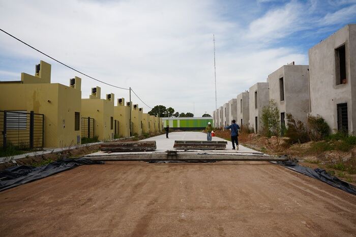 Ensenada: Avanza la construcción de 150 viviendas