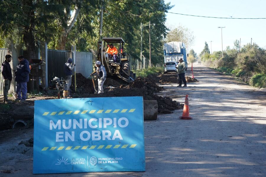 La Plata: Avanzan las obras hidráulicas y de saneamiento en Abasto