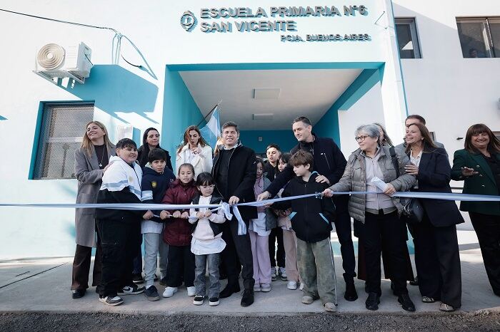 San Vicente: Kicillof inauguró el nuevo edificio de la Escuela Primaria N°6