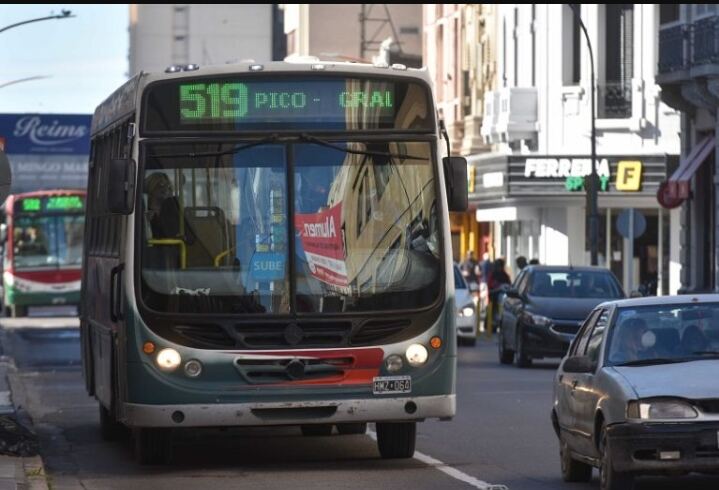 Bahía Blanca: Informan el funcionamiento de los servicios durante el 25 de Mayo