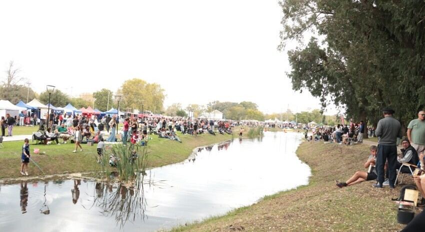 Madariaga: Multitudinario festejo por el Día del Trabajador y aniversario del Parque de la Estación