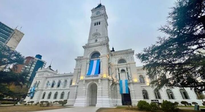 La Plata: El Municipio informó el funcionamiento de los servicios el 9 y 10 de julio