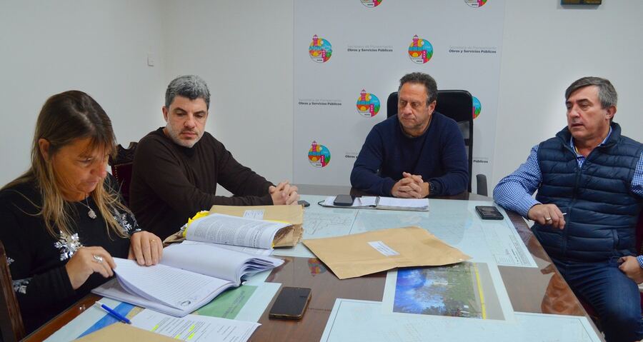 Necochea: La Comuna avanza con la licitación para el bacheo de las calles del microcentro