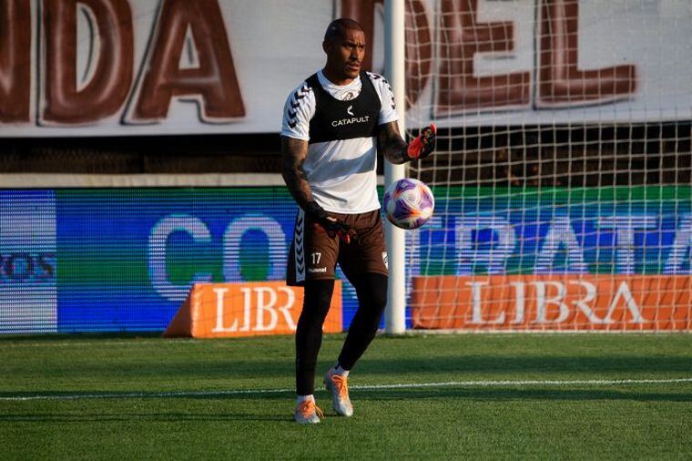 Platense rescindió el contrato de Ignacio Arce
