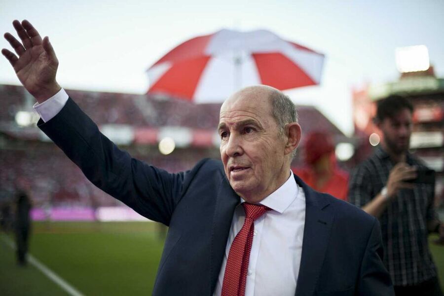 Ricardo Bochini sufrió un accidente automovilístico